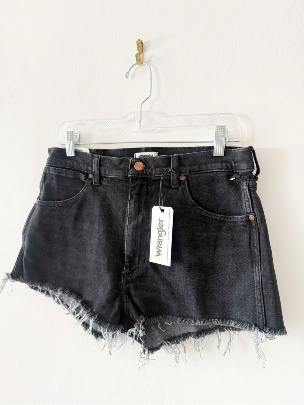 NEW Wrangler Black Denim Jean Cutoff Festival Shorts Night Fever Size 29 - Picture 2 of 4